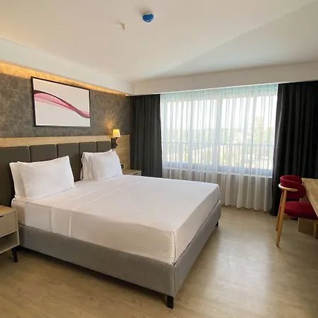 Ramada By Wyndham 5*