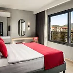 Ramada By Wyndham