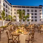 Ramada By Wyndham Szálloda 5*