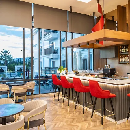 Ramada By Wyndham 5* دالامان