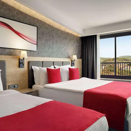 Hotell Ramada By Wyndham