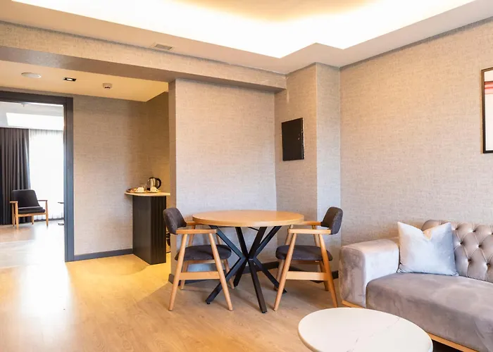 Ramada By Wyndham Hotel 5*