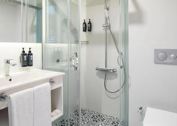 Ramada By Wyndham 5*