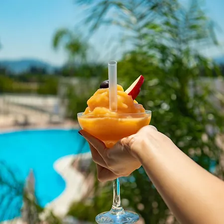 Ramada By Wyndham 5*