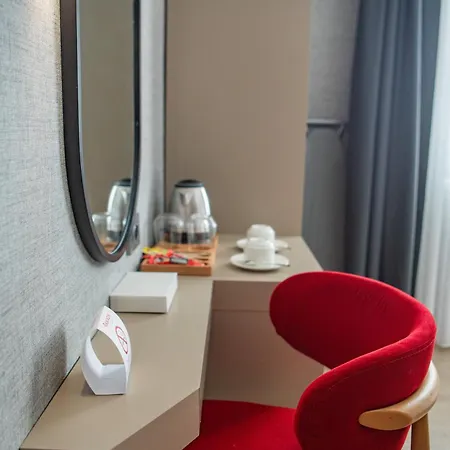 Отель Ramada By Wyndham
