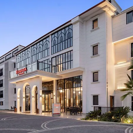 Ramada By Wyndham 5* דלמן